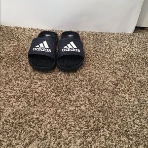 ADIDAS FLIP FLOPS